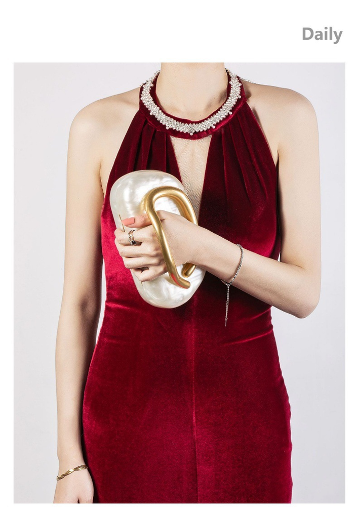 Karleedress Trendy Chain Metal Handle Evening Handbag